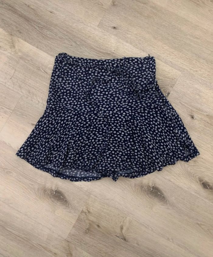 Jupe short à fleur - photo numéro 2