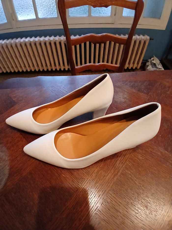 Escarpins femme - photo numéro 2