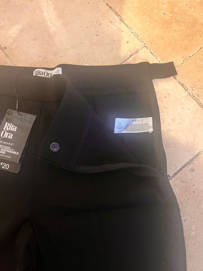 Pantalon noir - photo numéro 4