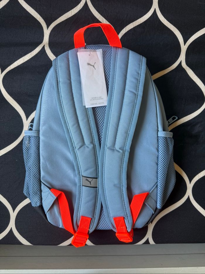 🎒 Sac à dos Puma – Bleu et détails orange fluo – Neuf avec étiquettes - photo numéro 2