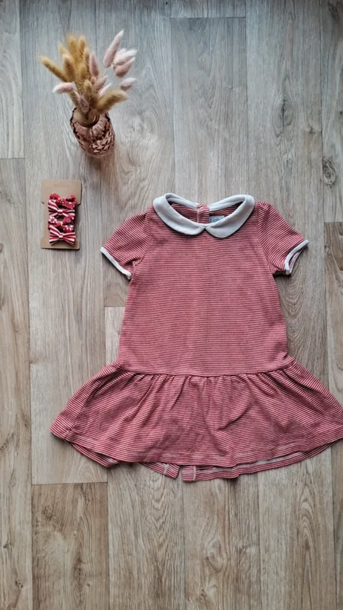 Robe rayée rouge à col claudine blanc Petit Bateau 24 mois