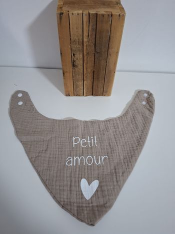 Bavoir personnalisé petit amour