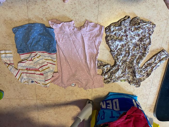 Lot en 18 mois - photo numéro 3