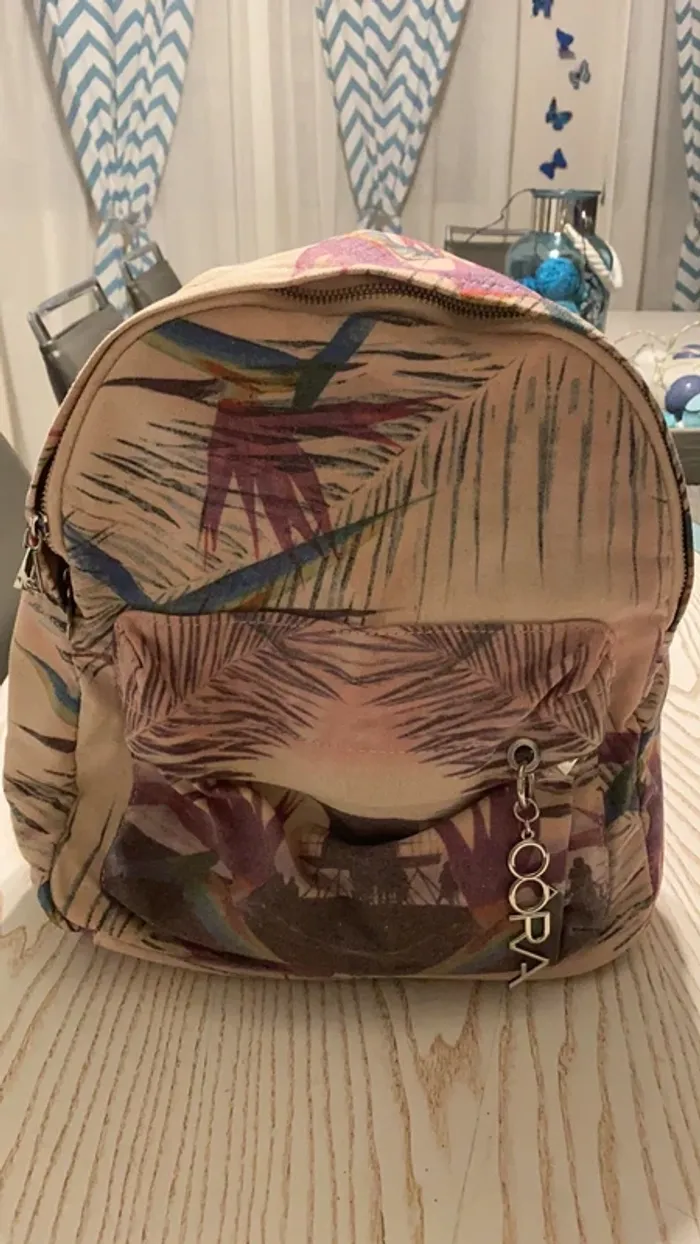 sac à dos OÔRA by M pokora cache cache