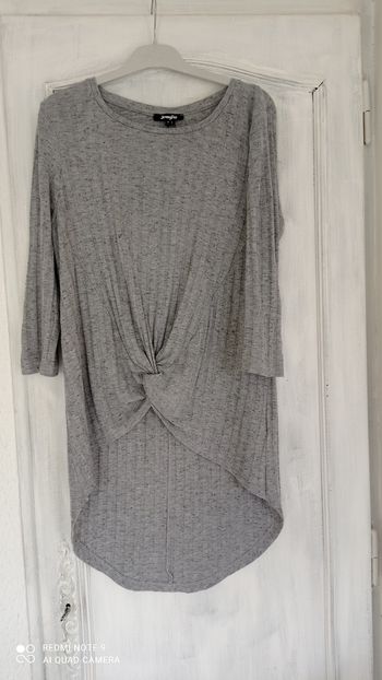 T-shirt long gris Jennyfer taille M tbe