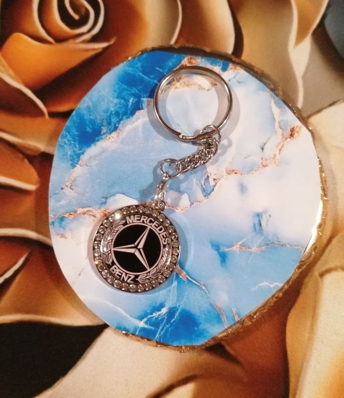 Porte clé Mercedes benz - photo numéro 2