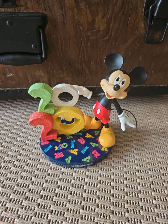 Figurine décorative mickey disneyland paris