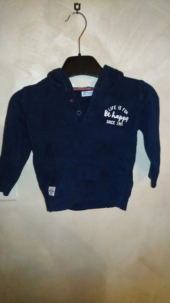 Pull à capuche Gemo 18 mois en très bon état - photo numéro 3