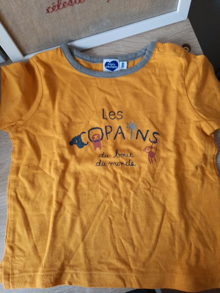 Pantalon à bretelles+ 3 hauts garçon 18 mois - photo numéro 6