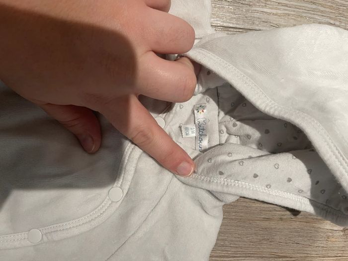 Gilet épais taille 3 mois - photo numéro 2