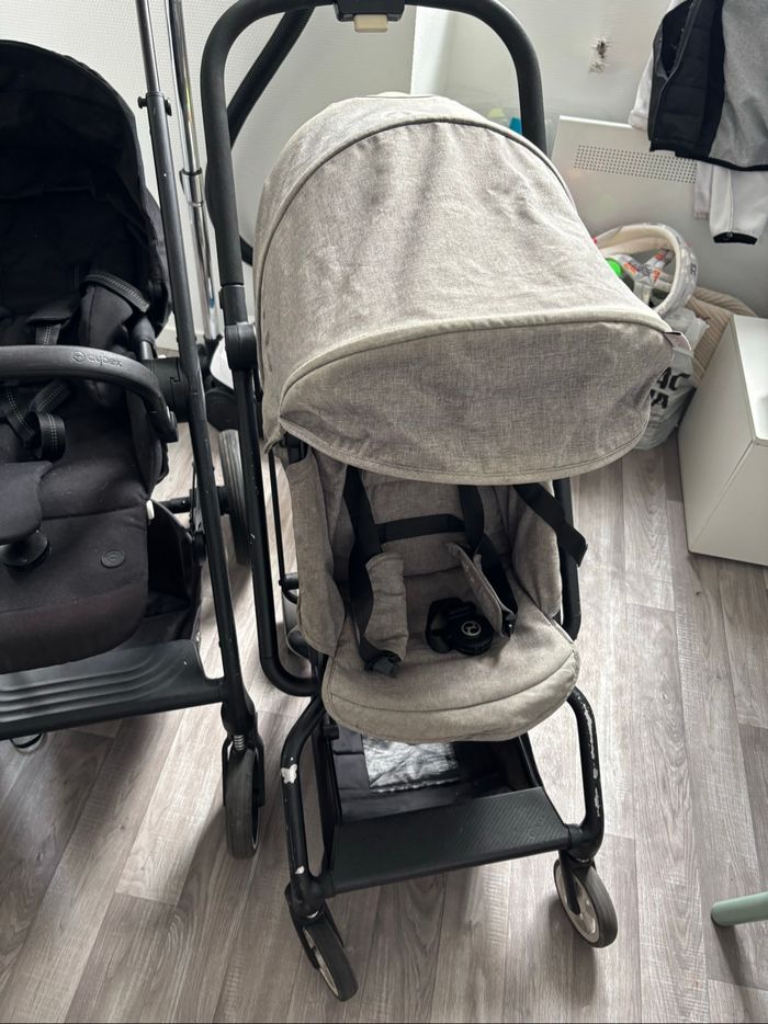 Lot poussette Cybex Balios S Lux et Eezy S Twist - photo numéro 2