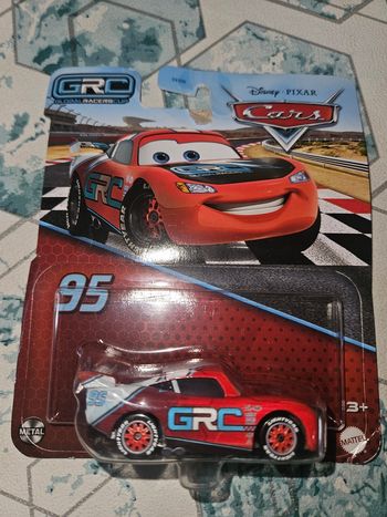Voiture cars métal Disney Pixar Mattel neuve sous blister