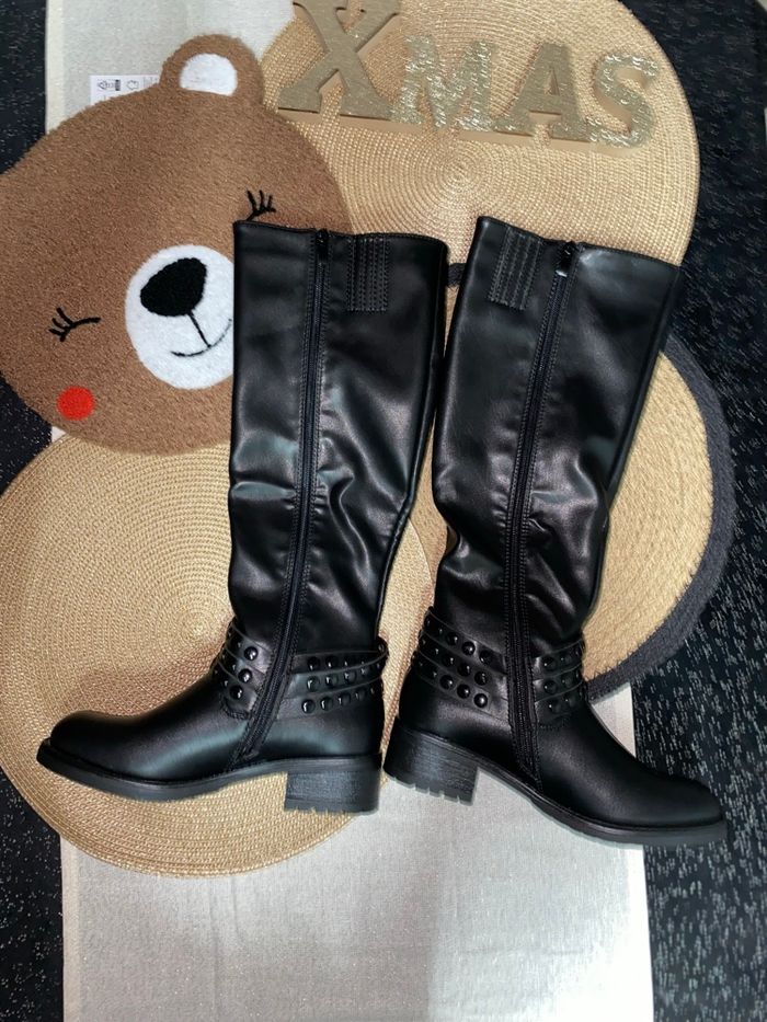 Bottes femme T 36 - photo numéro 5