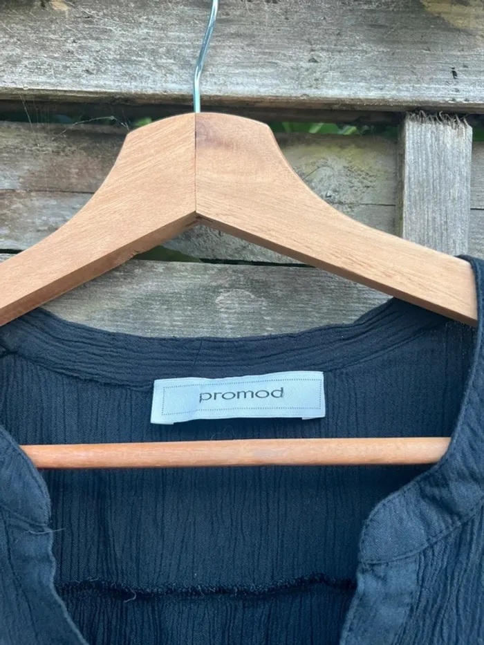 Blouse noire Promod – Taille estimée M – Très bon état - photo numéro 3