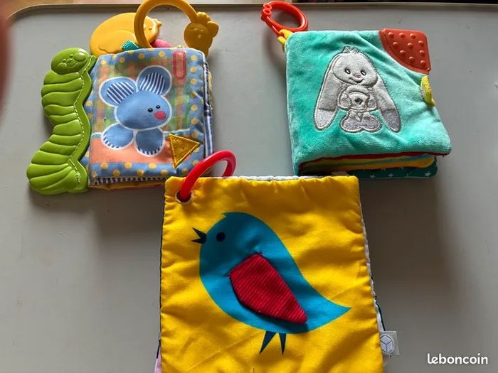 Livres sensoriels d’activités pour bébé