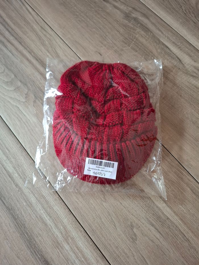 Bonnet femme hiver avec visière bordeaux - photo numéro 2
