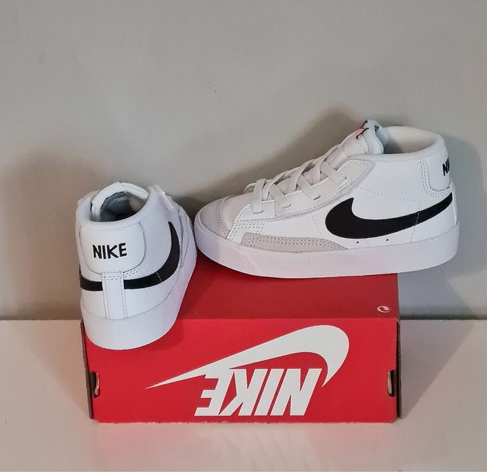 Basket Nike enfant - photo numéro 2