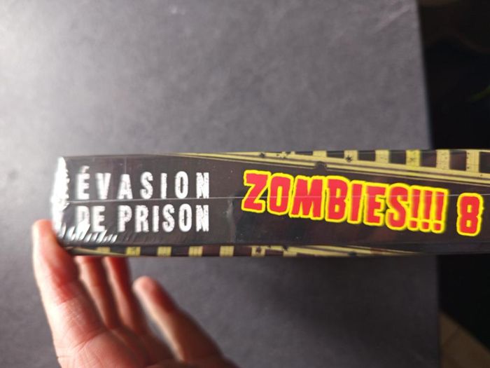 Jeu de cartes - Zombies !!! -  Evasion de prison - Neuf sous blister - photo numéro 7