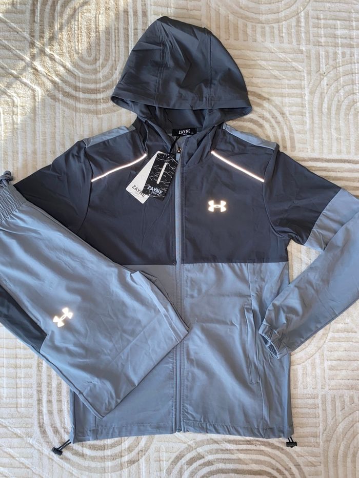 ensemble under armour