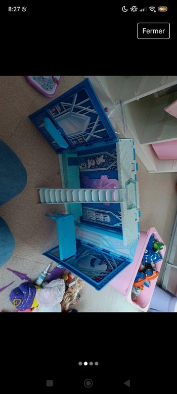 Maison de poupée Reine de neiges