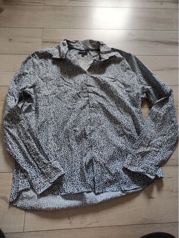 Chemise blanche et marine 