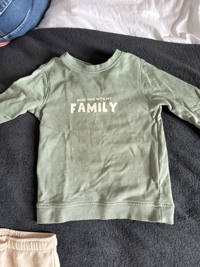 Pull Kiabi 36 mois - photo numéro 2