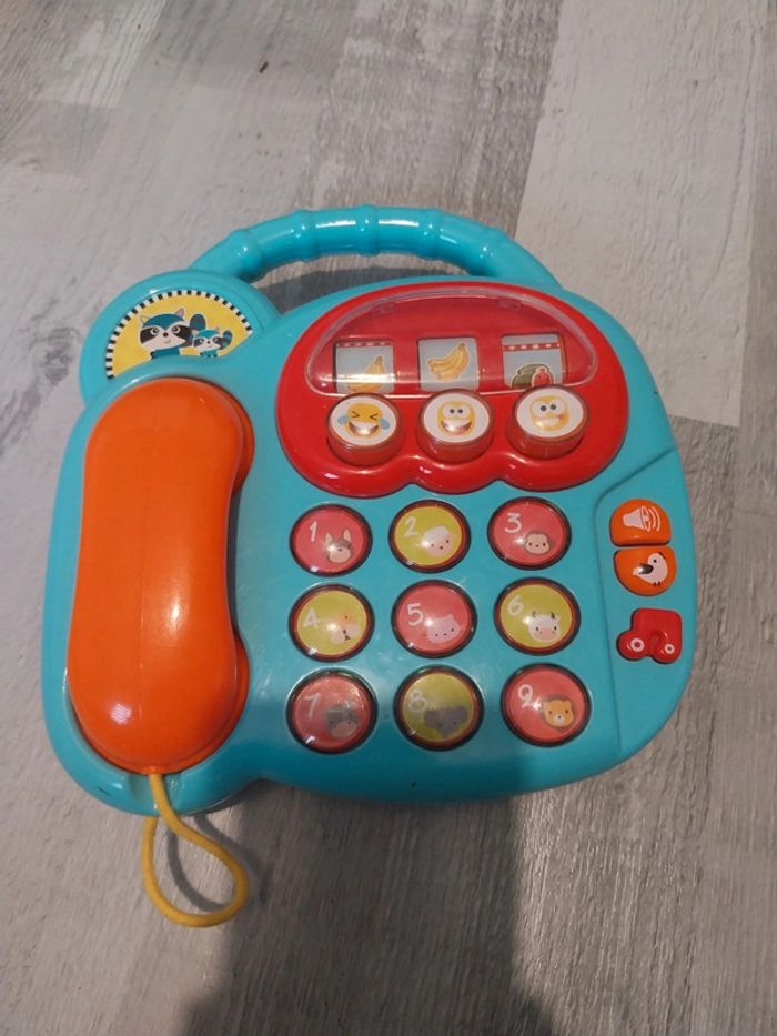 Téléphone et télécommande