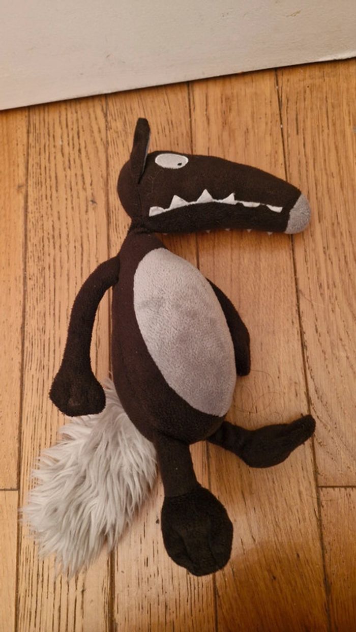 Peluche le loup Auzou