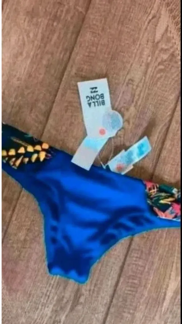 🌊 Bas de bikini Billabong Taille S (36 / 8) Neuf avec étiquette - photo numéro 3