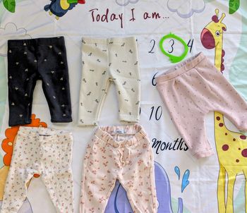Lot pantalons bébé fille 6 mois 