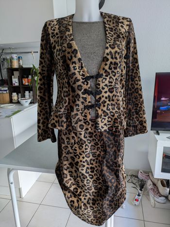 Tailleur jupe léopard fourrure Morgan 38