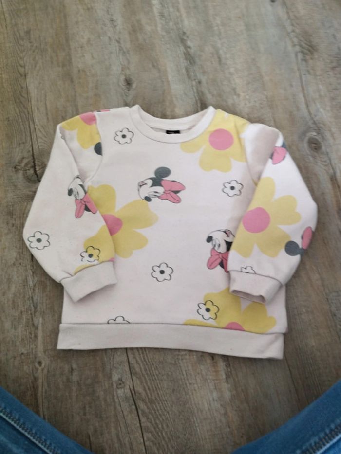Pull Minnie 24-36mois