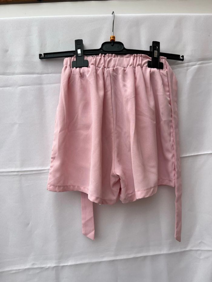 Short fluide rose 12 ans - photo numéro 3