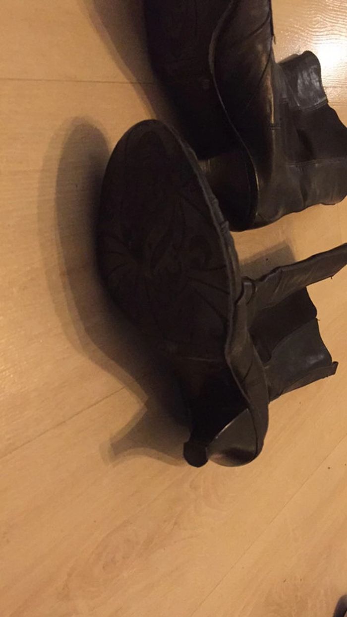 Bottines à talons en cuir - photo numéro 6