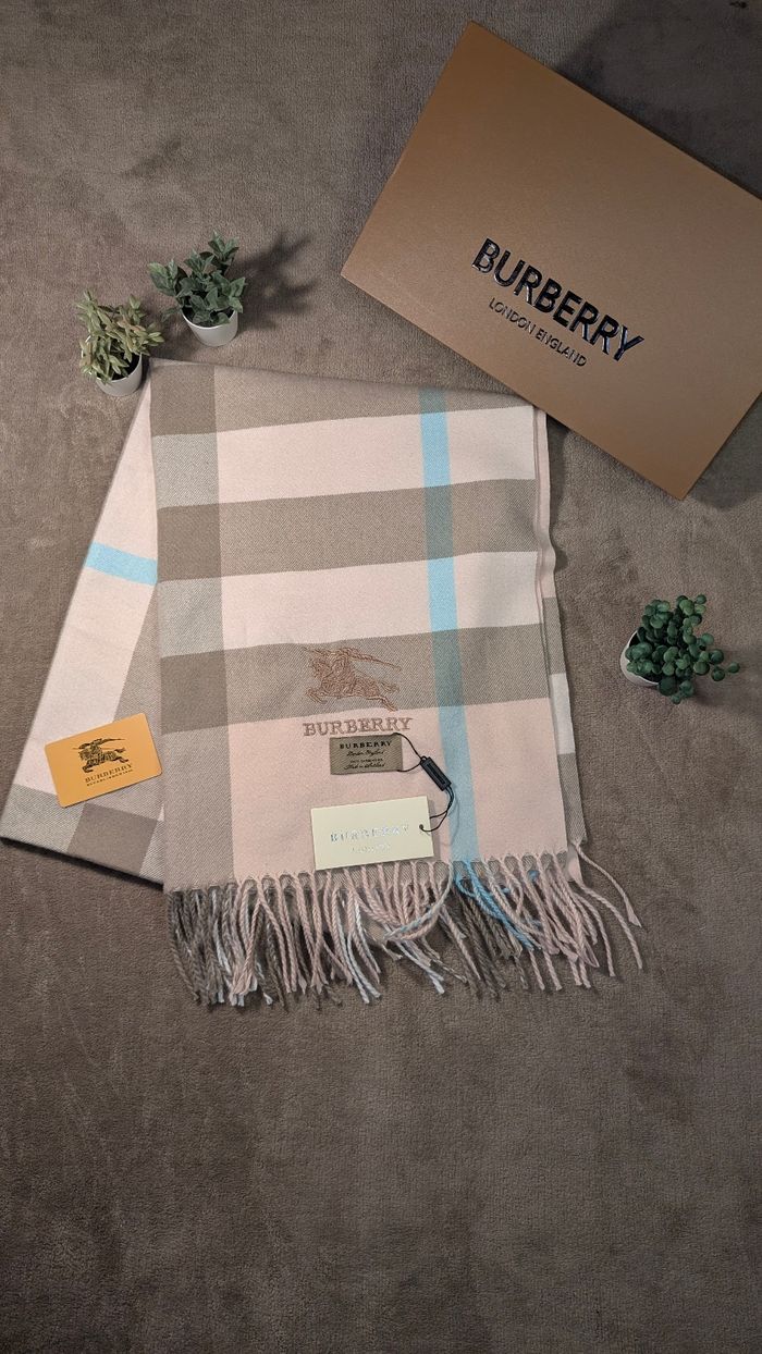 Écharpe Burberry noire en cachemire - Taille Unique - Neuve