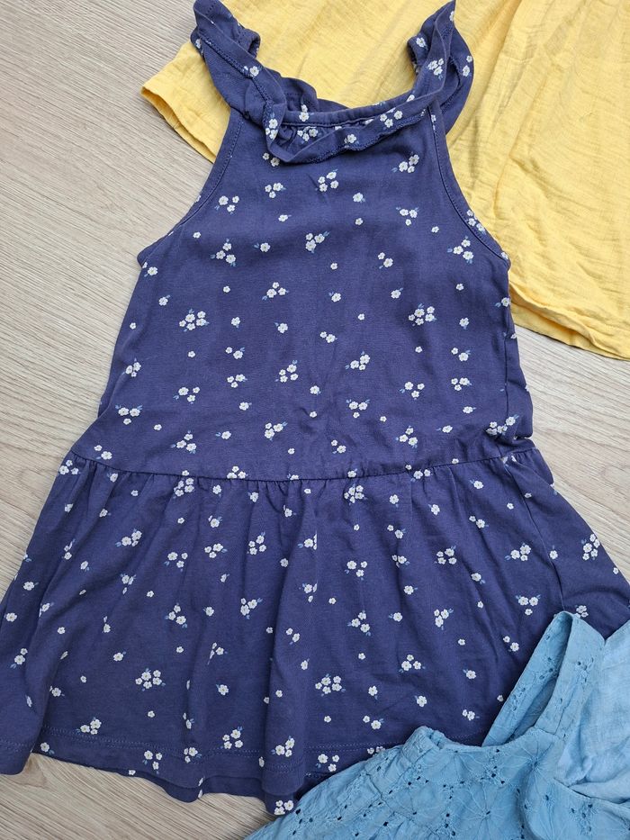 Lot robes été - photo numéro 3