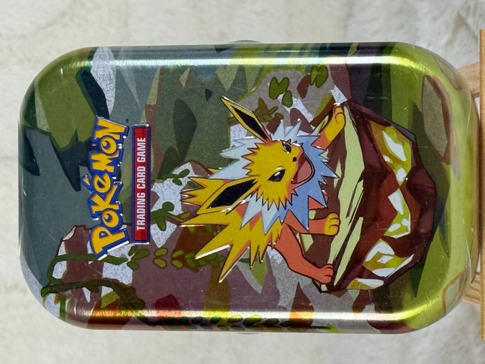 Mini Tin Pokémon Évolution Prismatiques EV 8.5 Voltali