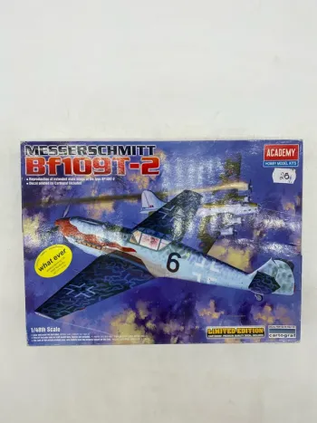 Maquette Academy Messerschmitt bf109T-2