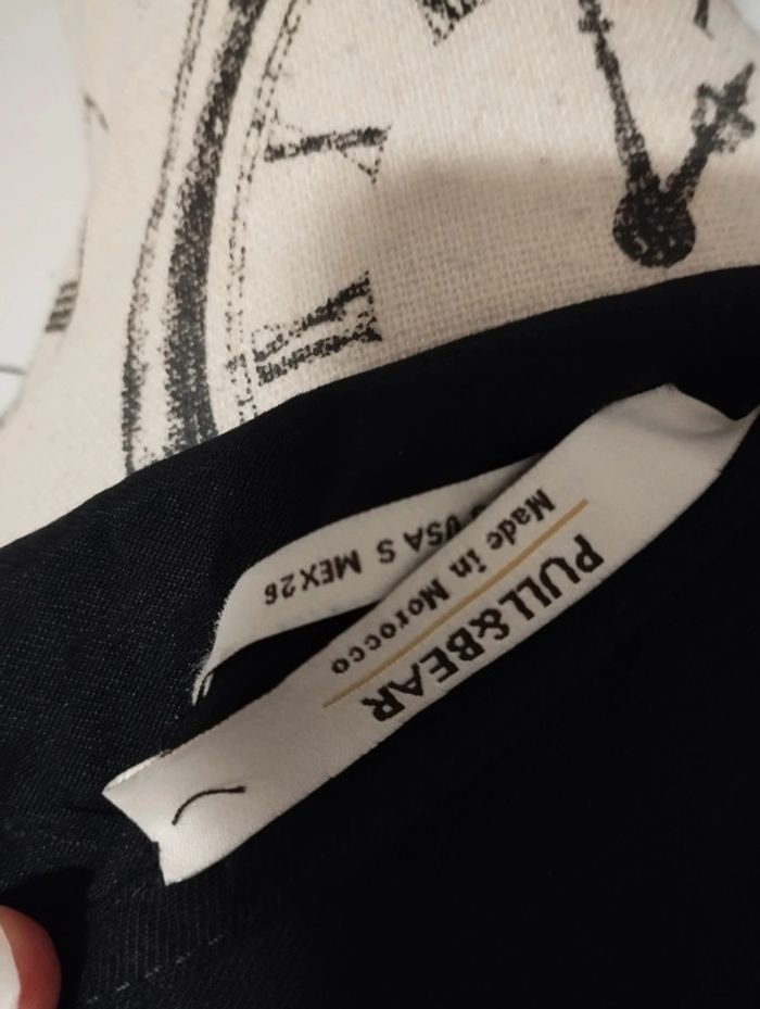 Petite robe noire pull&bear taille S - photo numéro 6