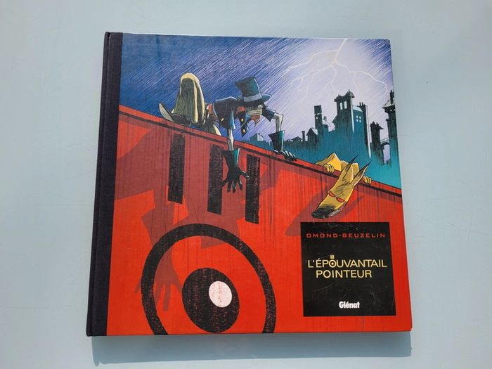 Superbe BD grand format L'Épouvantail pointeur, éditions Glénat - photo numéro 2