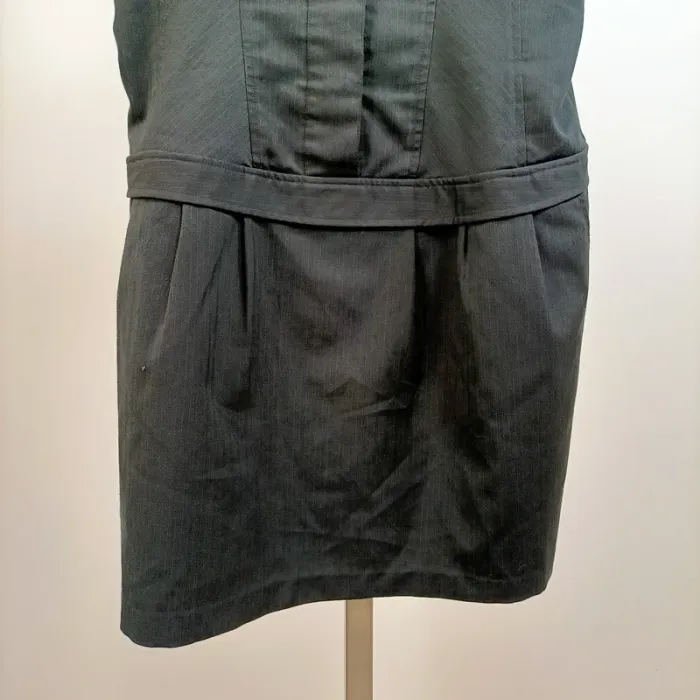 Robe courte noire à bretelles larges réglables et découpe taille haute – taille 38 A900 - photo numéro 3