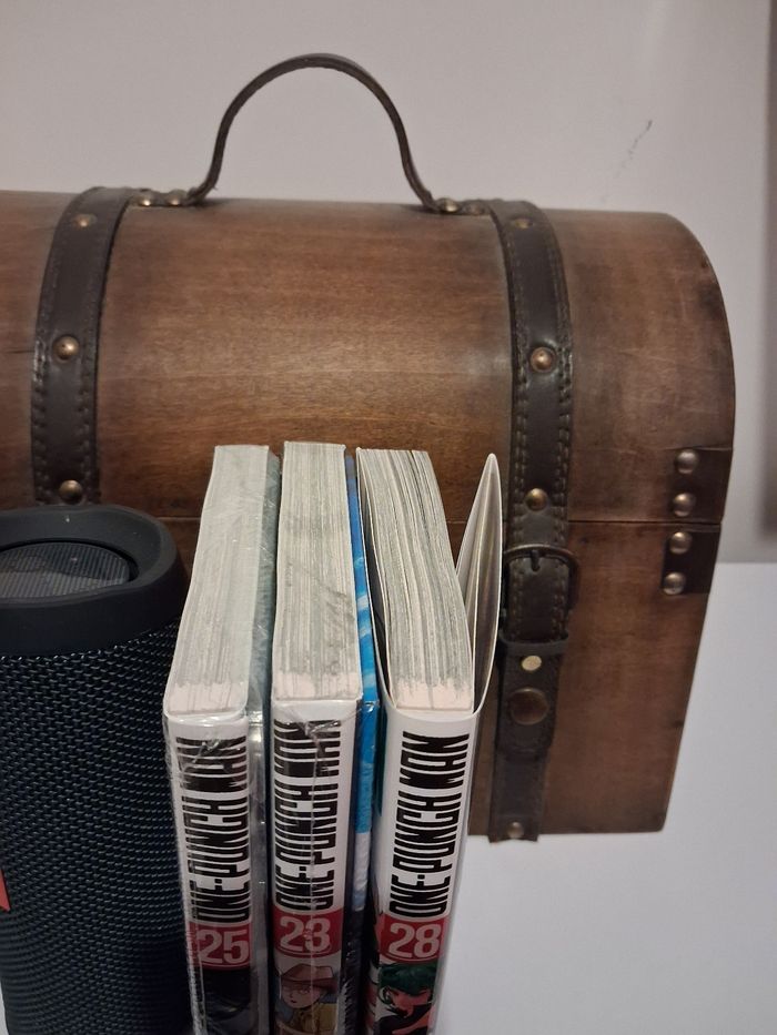 Manga One Punch tome 23 et 25 collector + tome 28 jaquette alternative - photo numéro 2