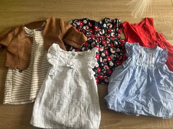 Lot de 5 robes taille 3 mois