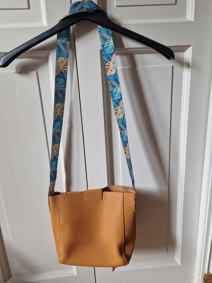 Sac bandoulière karl Marc John - photo numéro 4