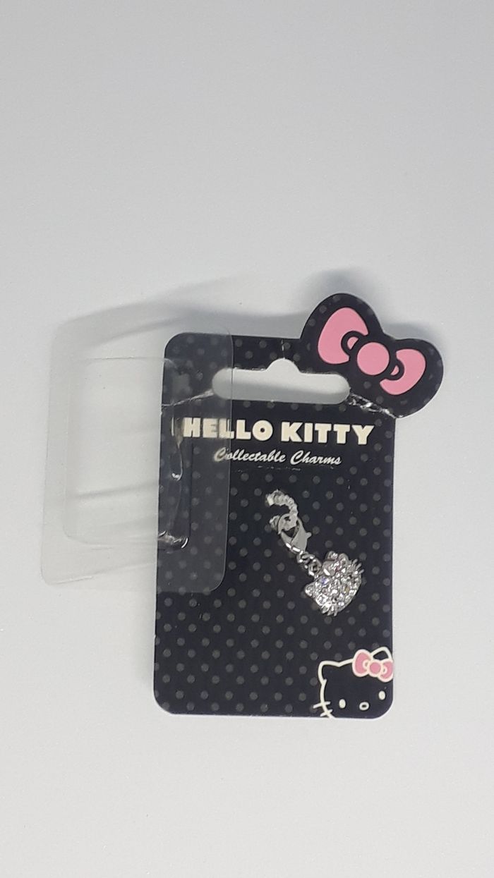 Charms Hello Kitty - photo numéro 2