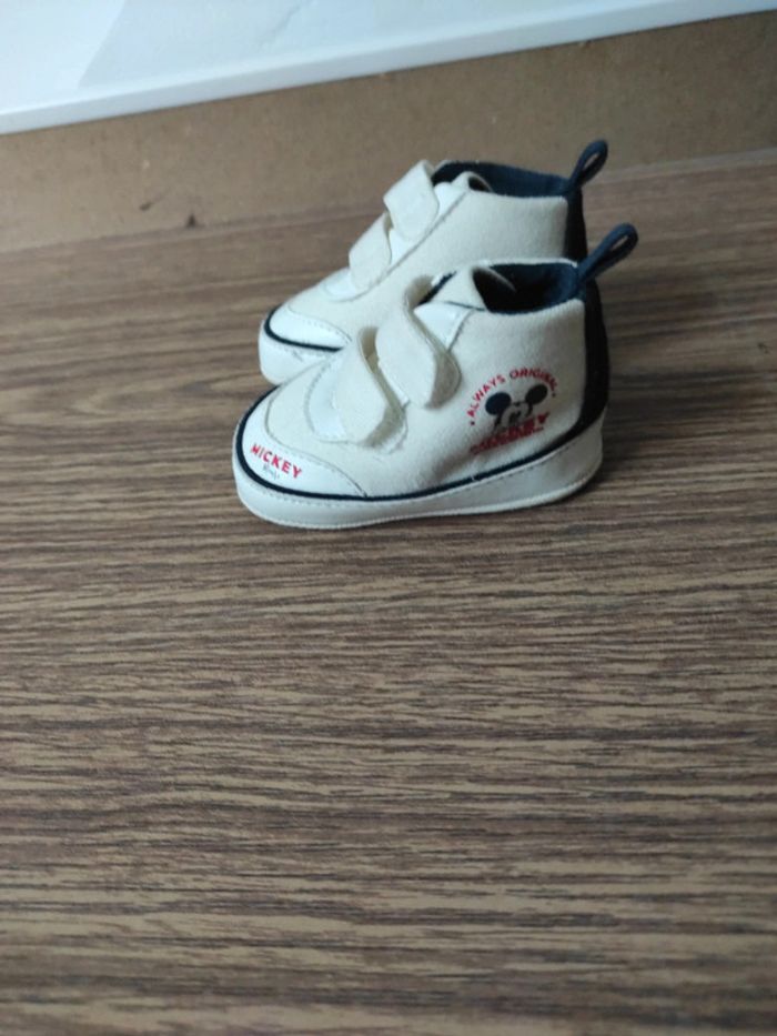 Chaussures bébé - photo numéro 2