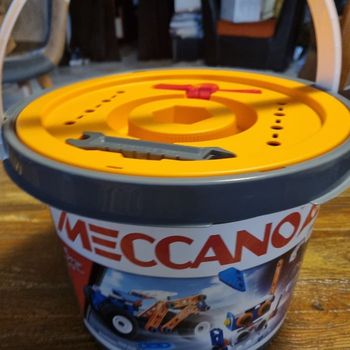 baril MECCANO 150 pièces