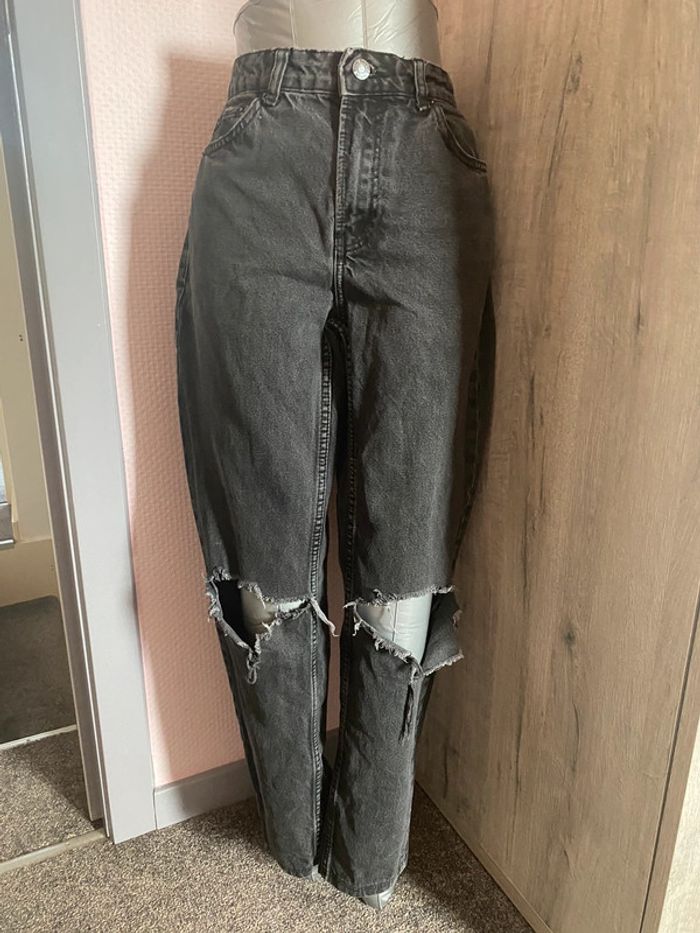 Jeans Bershka noir 🌸 taille 36 - photo numéro 2