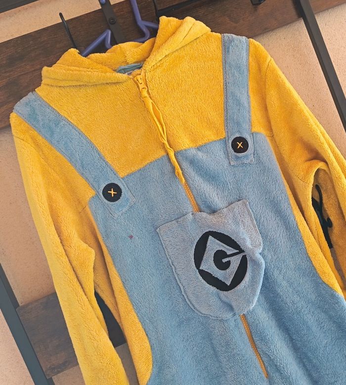 Combinaison pyjama minions XS/S - photo numéro 4