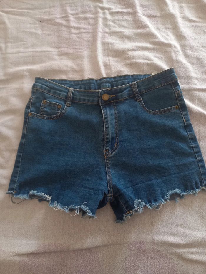Short jean